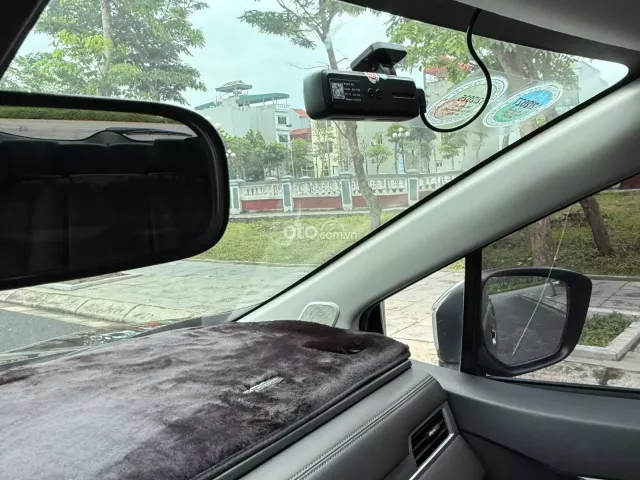 Mitsubishi Xpander AT Premium 2024 17