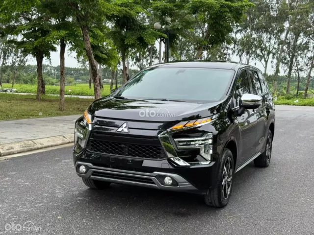 Mitsubishi Xpander AT Premium 2024