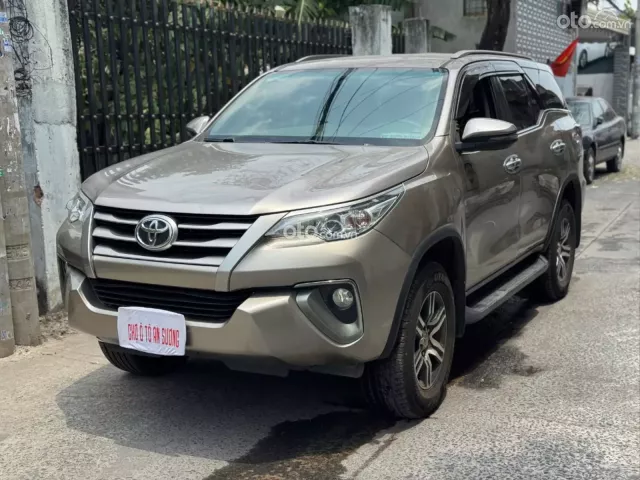 Toyota Fortuner 2.5G 4x2 MT 2019 3