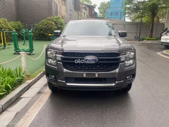 Ford Ranger XLS 2.2L 4x2 MT 2022