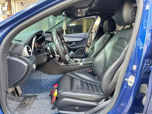 Mercedes-Benz GLC 300 2018 14