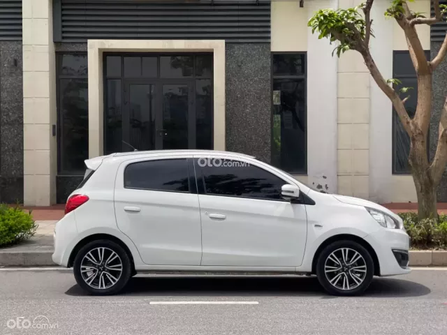 Mitsubishi Mirage 1.2 CVT 2016 6
