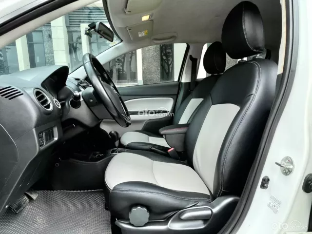 Mitsubishi Mirage 1.2 CVT 2016 8