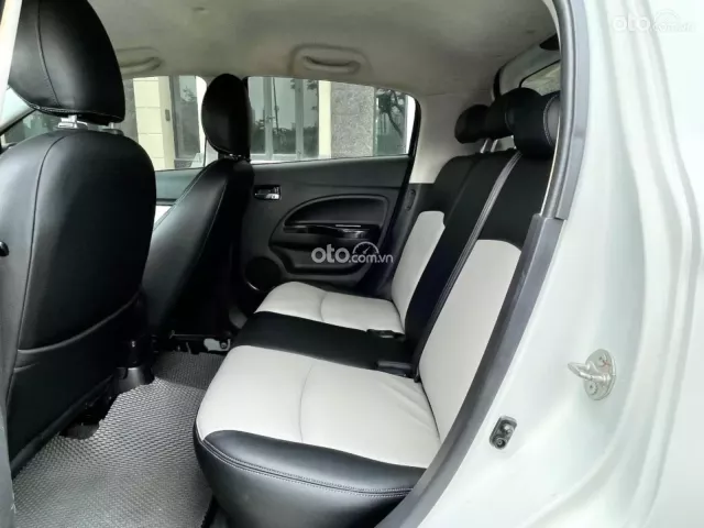 Mitsubishi Mirage 1.2 CVT 2016 9