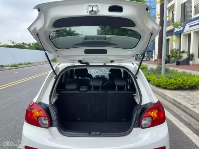 Mitsubishi Mirage 1.2 CVT 2016 10