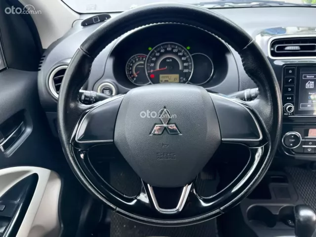 Mitsubishi Mirage 1.2 CVT 2016 14
