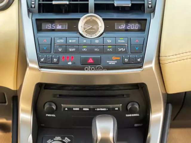 Lexus NX 200T 2016 18