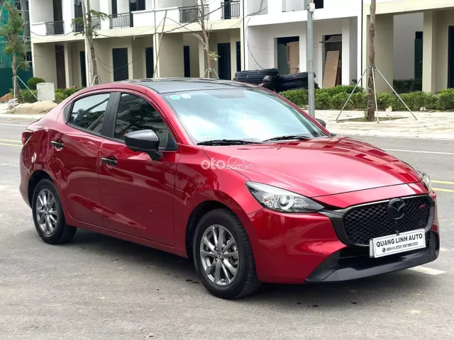 Mazda 2 1.5AT 2024 3