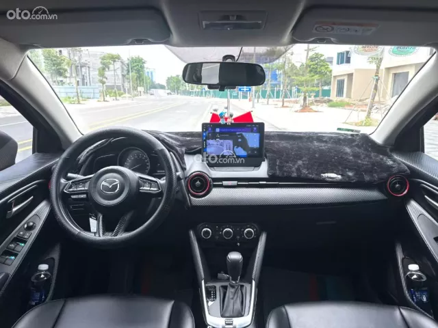Mazda 2 1.5AT 2024 5