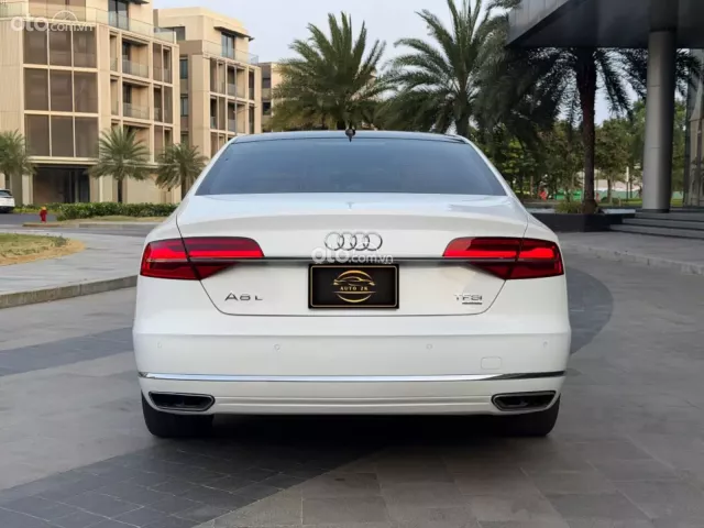 Audi A8 3.0TFSI Quattro 2014 5