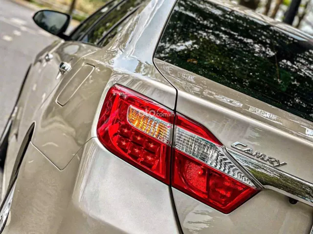Toyota Camry 2.5Q 2014 9