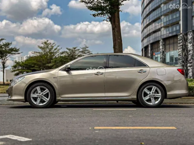 Toyota Camry 2.5Q 2014 5