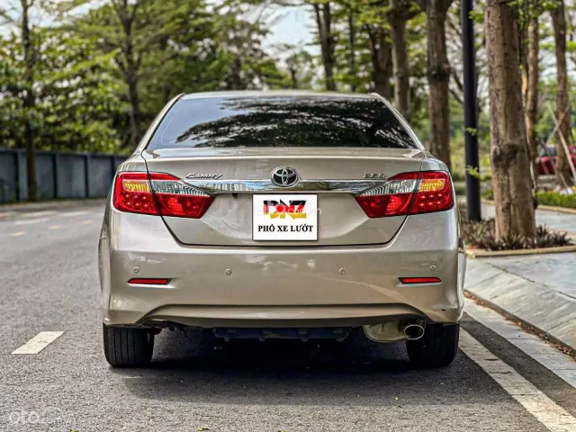 Toyota Camry 2.5Q 2014 6