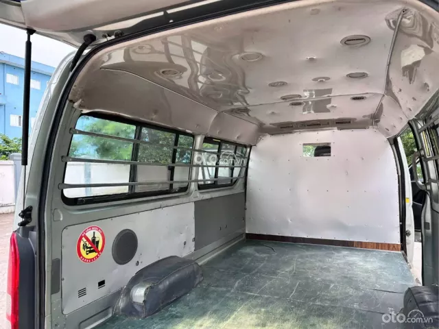 Toyota Hiace 2009 15