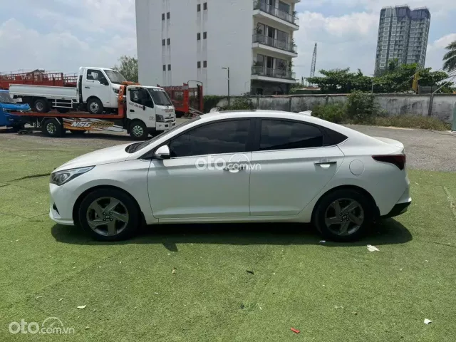 Hyundai Accent 1.4 AT 2021 4