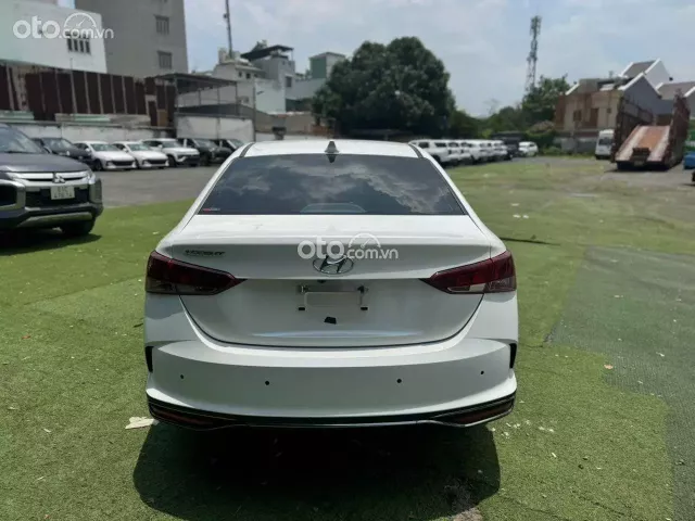Hyundai Accent 1.4 AT 2021 5