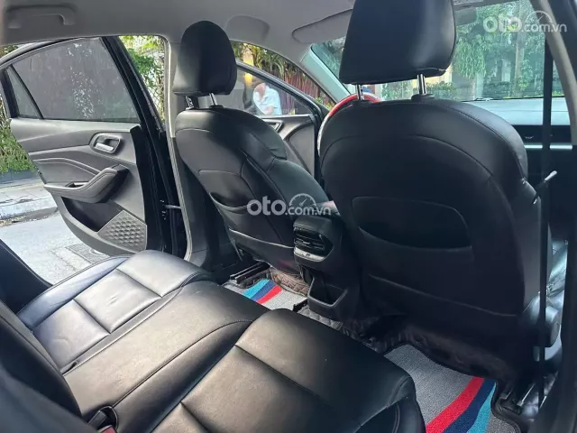 MG 5 1.5L CVT STD 2022 14