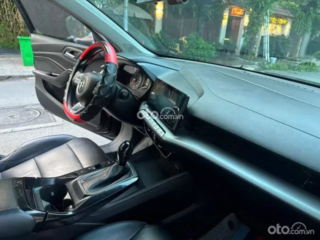 MG 5 1.5L CVT STD 2022 10