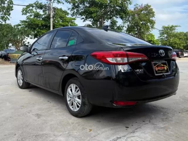 Toyota Vios 1.5E MT 2020 6