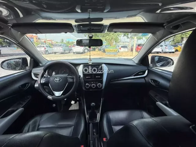 Toyota Vios 1.5E MT 2020 10