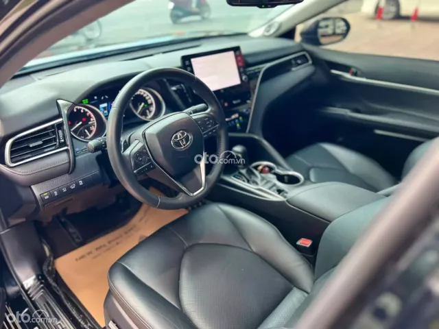Toyota Camry 2.5Q 2022 9