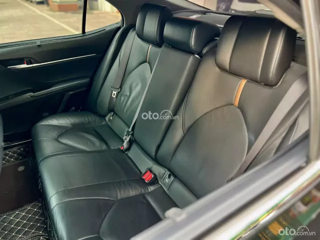 Toyota Camry 2.5Q 2022 13