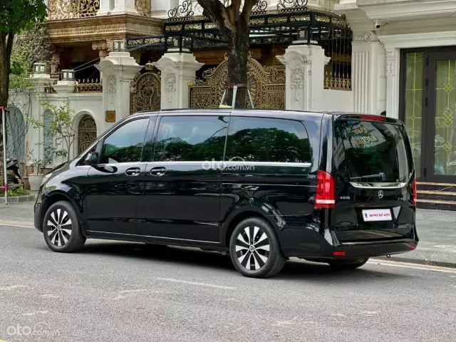 Mercedes-Benz V250 Luxury 2019 3