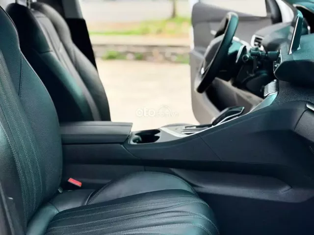 Peugeot 3008 Allure 2018 22