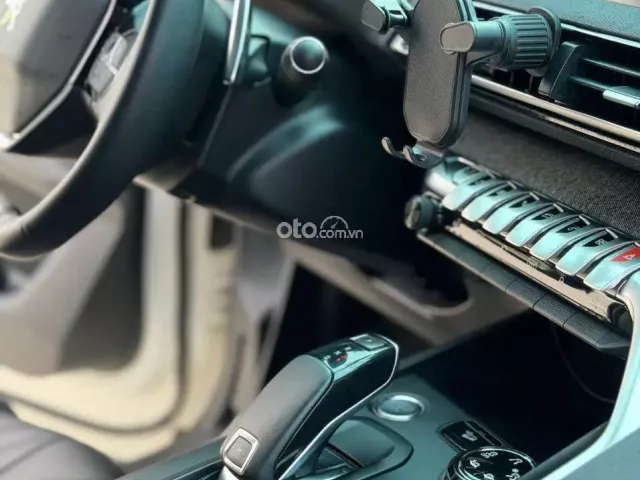 Peugeot 3008 Allure 2018 24