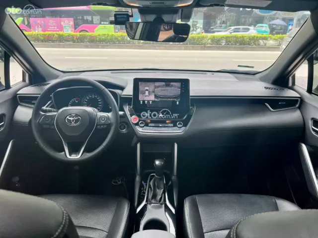 Toyota Corolla Cross 1.8 G 2023 10
