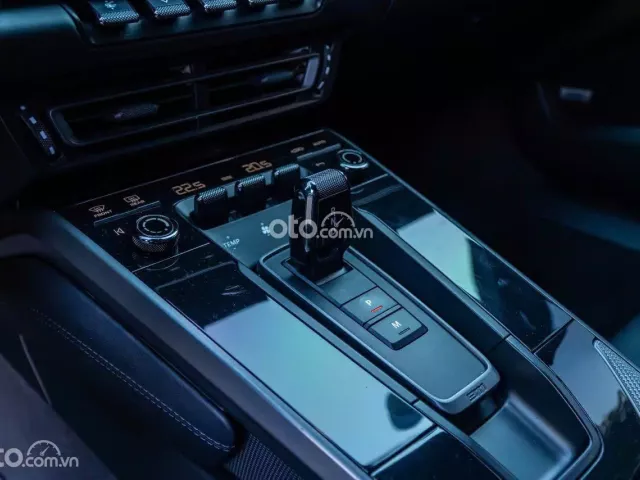 Porsche 911 Carrera 2022 10