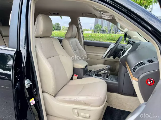 Toyota Land Cruiser Prado VX 2019 20