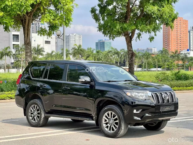 Toyota Land Cruiser Prado VX 2019 4