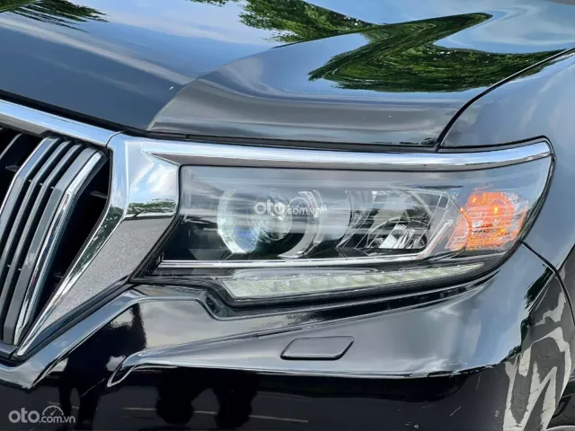 Toyota Land Cruiser Prado VX 2019 6