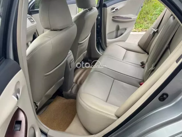 Toyota Corolla Altis 1.8G CVT 2011 8