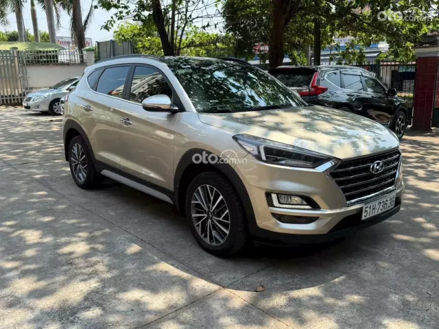Hyundai Tucson 2.0 Dầu đặc biệt 2019 4