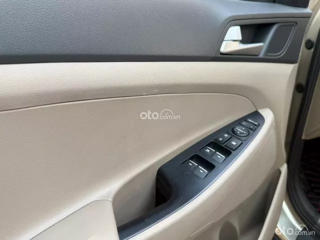 Hyundai Tucson 2.0 Dầu đặc biệt 2019 10