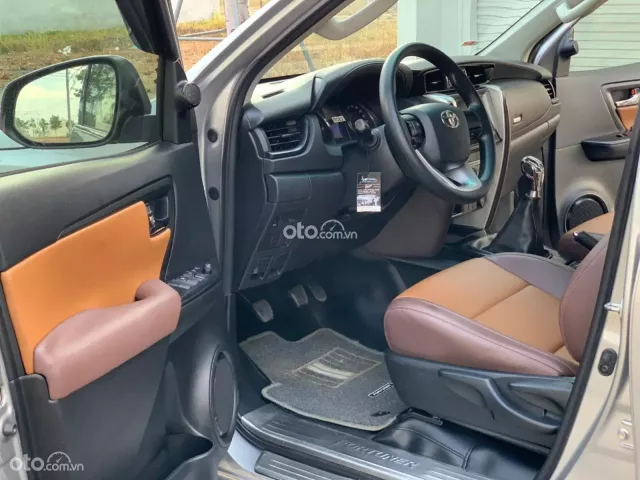 Toyota Fortuner 2.4 MT 4x2 2018 16