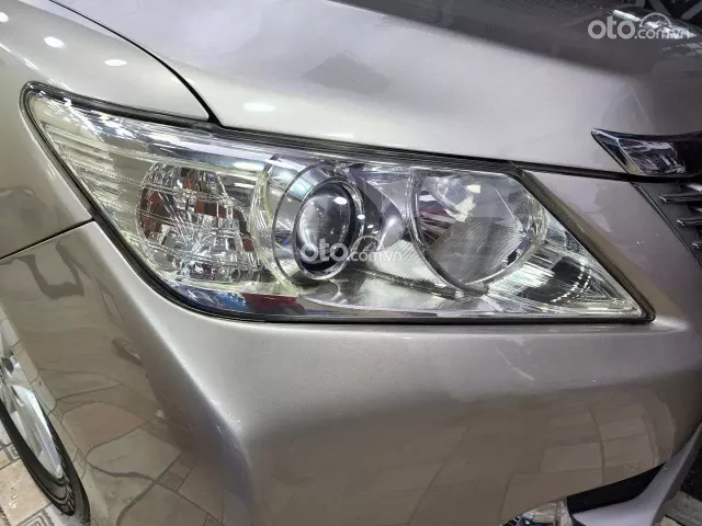Toyota Camry 2.0E 2014 6