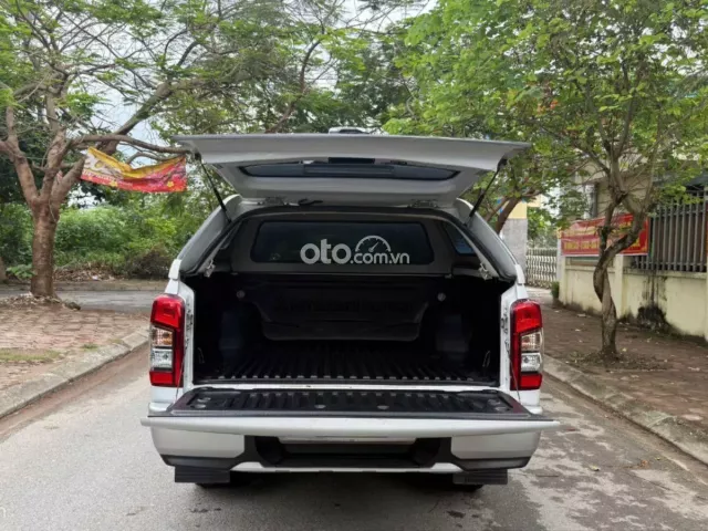 Mitsubishi Triton 4×2 AT 2023 5
