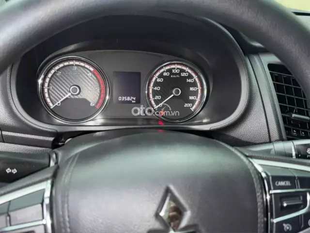Mitsubishi Triton 4×2 AT 2023 22