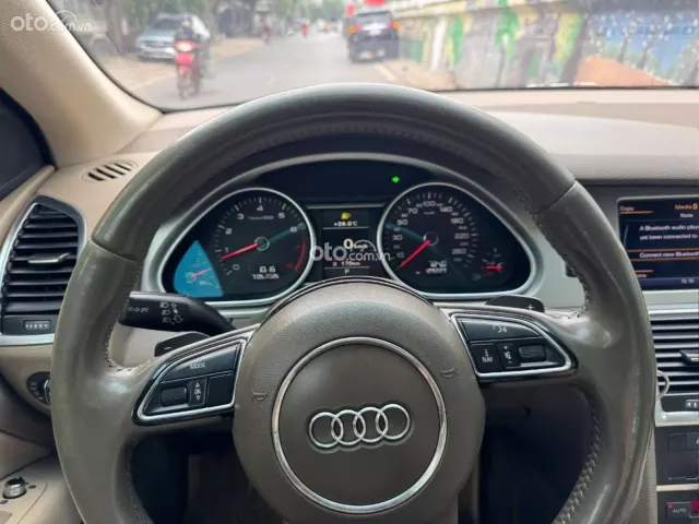 Audi Q7 3.0 TFSI Quattro 2011 9
