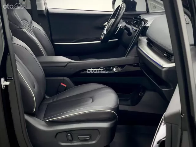 Hyundai Custin 1.5T-GDi Đặc biệt 2025 12