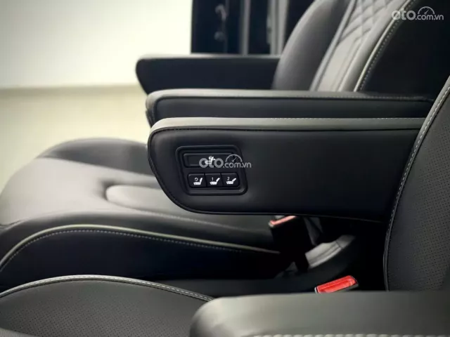 Hyundai Custin 1.5T-GDi Đặc biệt 2025 20