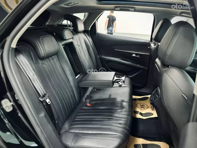 Peugeot 3008 Allure 2021 10