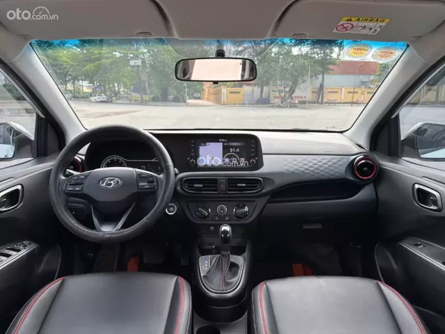 Hyundai Grand i10 Hatchback 1.2 AT 2022 9