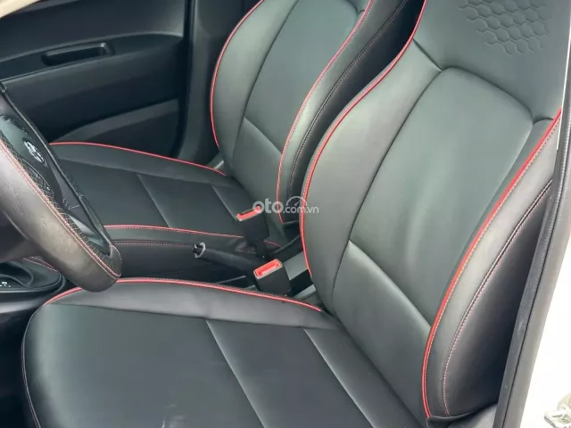 Hyundai Grand i10 Hatchback 1.2 AT 2022 11