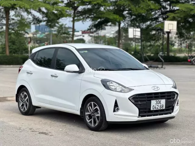 Hyundai Grand i10 Hatchback 1.2 AT 2022 8