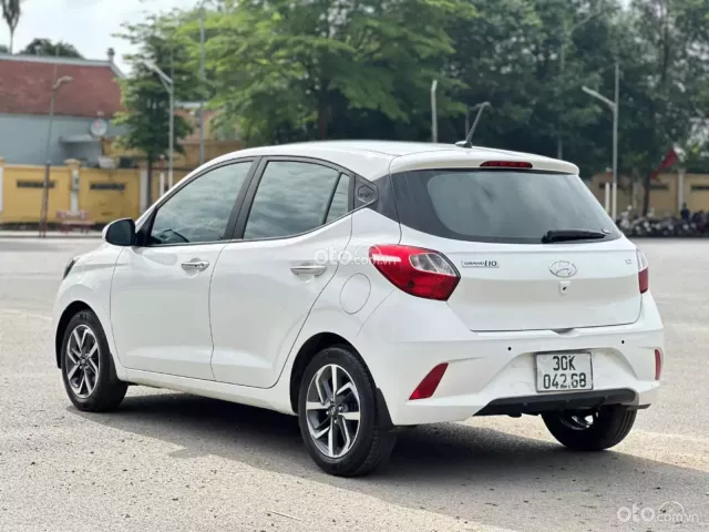 Hyundai Grand i10 Hatchback 1.2 AT 2022 5