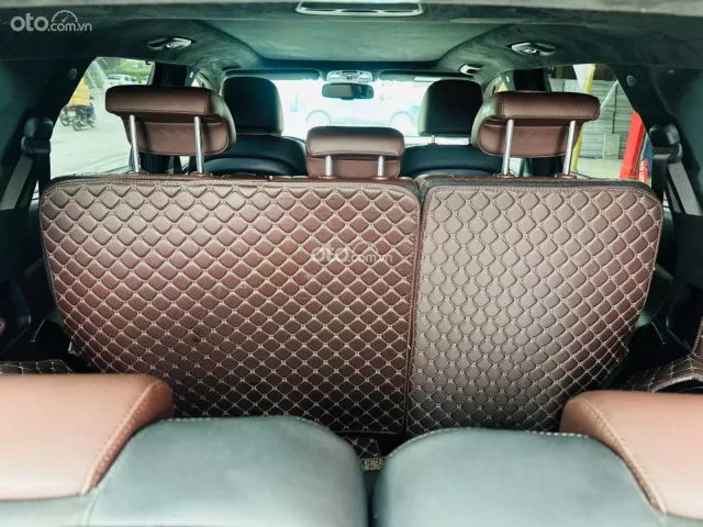 Hyundai Santa Fe 2.4L Xăng Cao cấp 2019 7